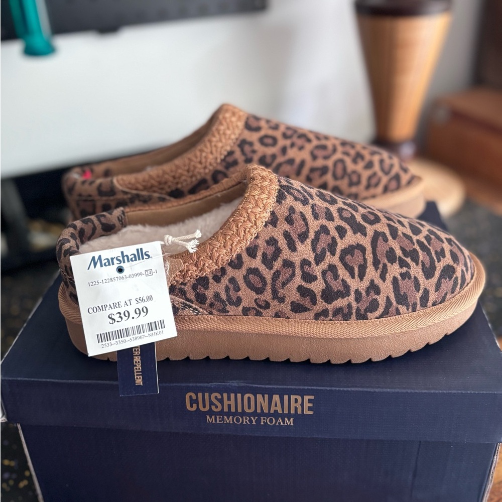 Kid’s Leopard Print Slippers